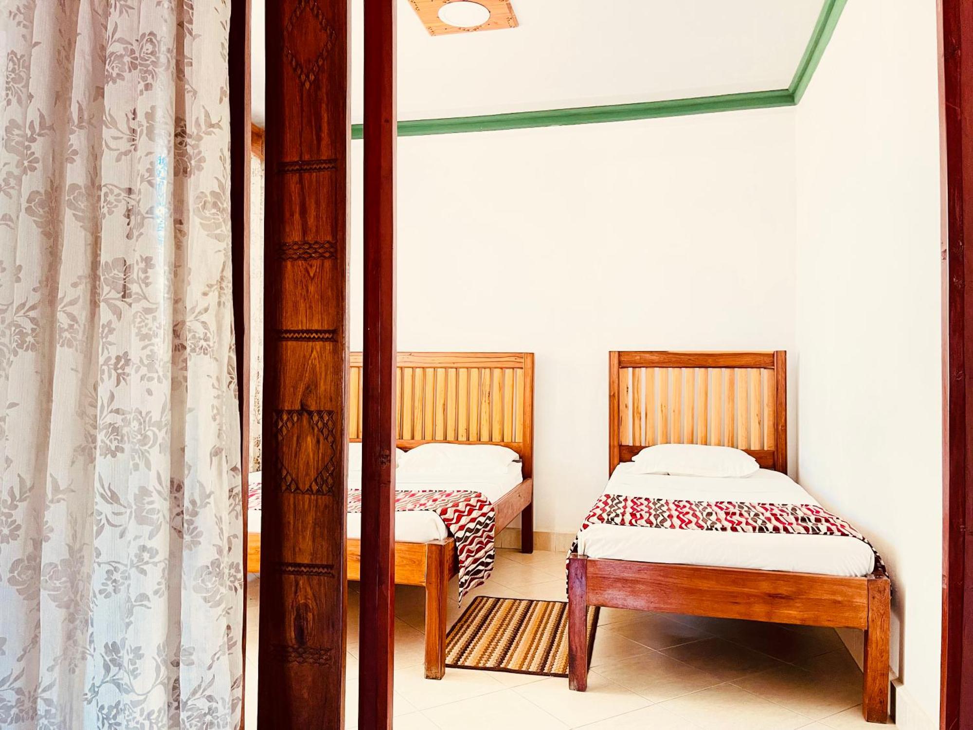 Hotel Le Nouvel Eden Toliara Exterior foto